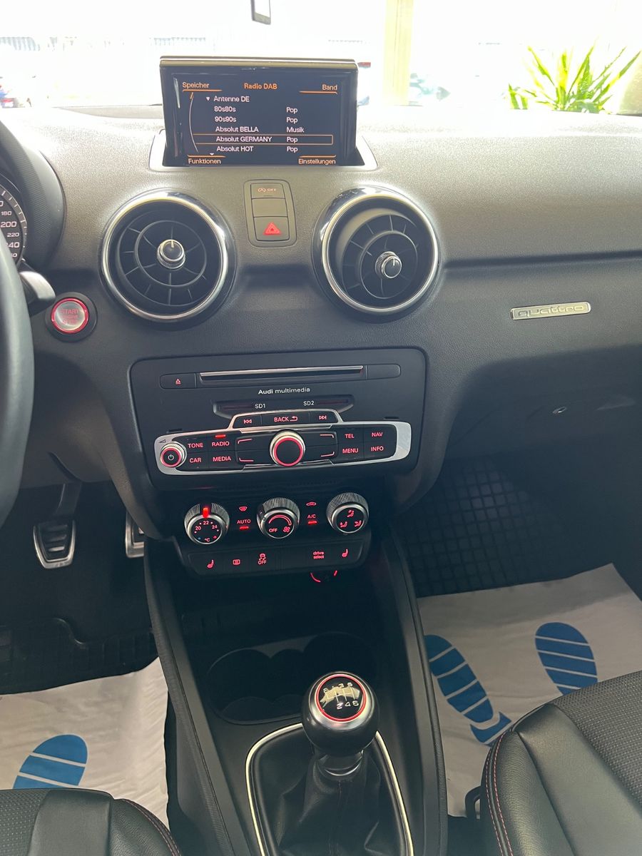 Fahrzeugabbildung Audi S1 Sportback 2.0 TFSI quattro *BI-COLOUR*