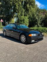 BMW e36 325i Coupé - BMW 325 aus 1995: 325i