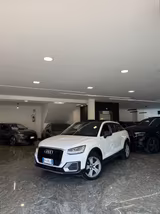 Audi Q2 1.6 TDI S tronic Business - Audi Q2 mit Halbautomatikschaltung
