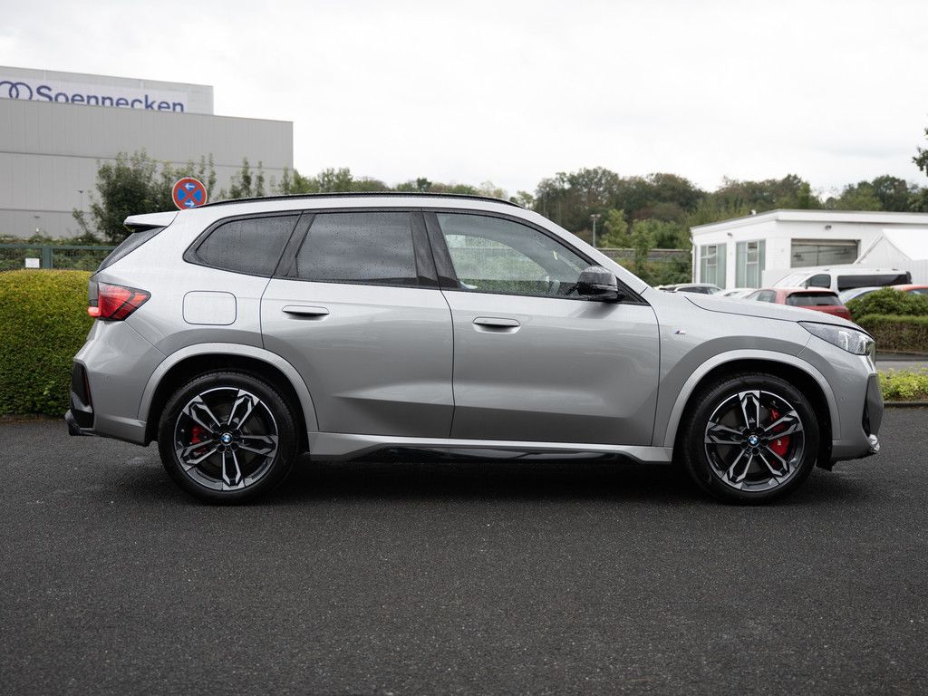 BMW X1 M35i M-Sport Pro AHK HUD ACC NAVI H K LED SHZ foto 5