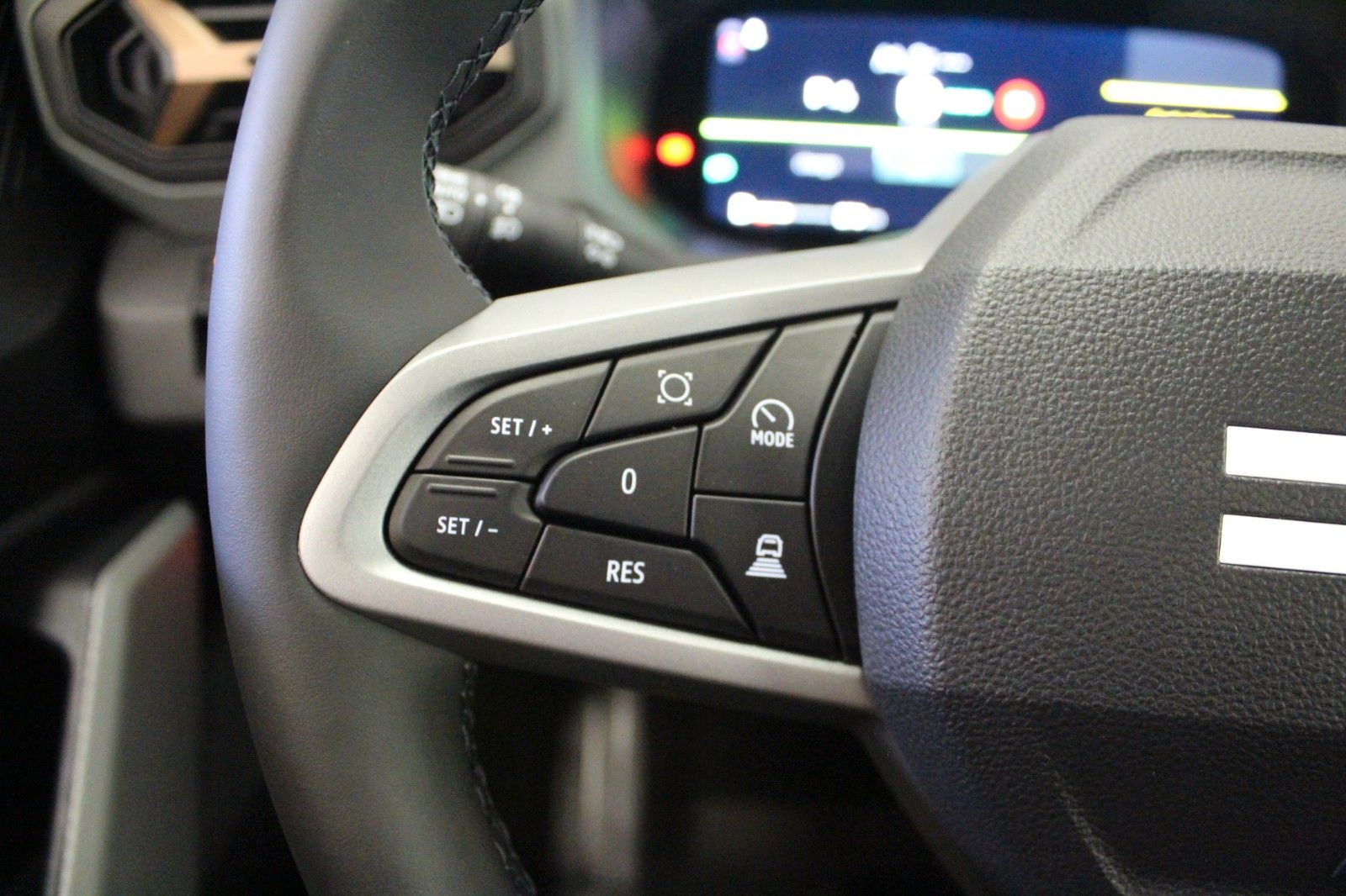 Fahrzeugabbildung Dacia Bigster hybrid 155 Extreme #Winterpaket Plus