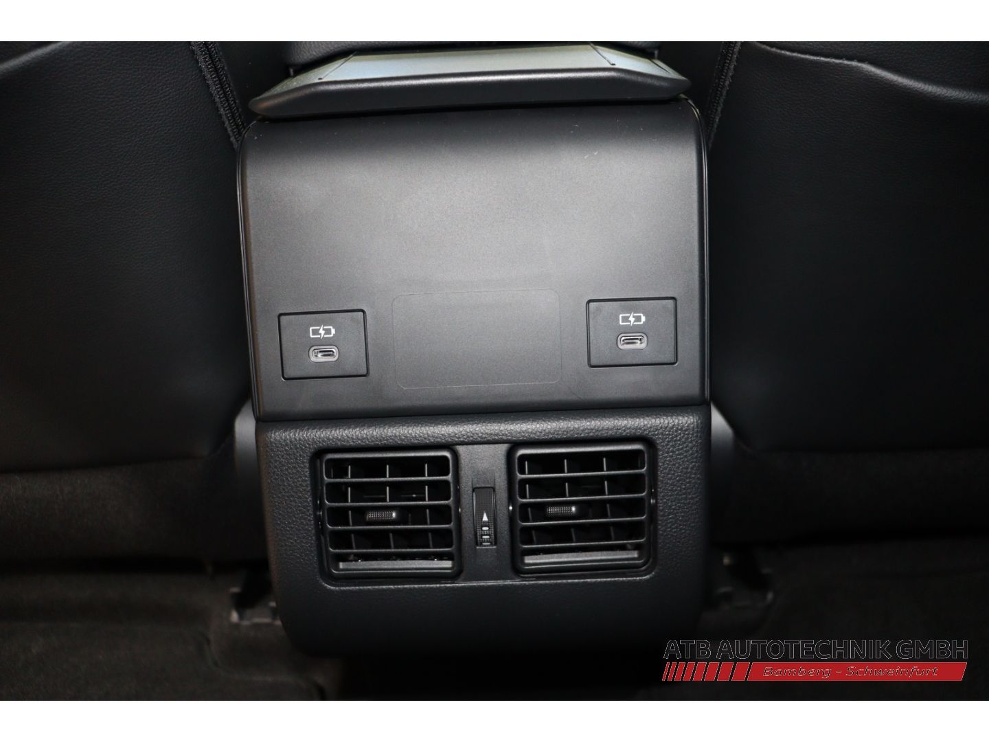 Fahrzeugabbildung Toyota bz4X 71,4 kWh 11-kW-Lader 4x2 Comfort-P