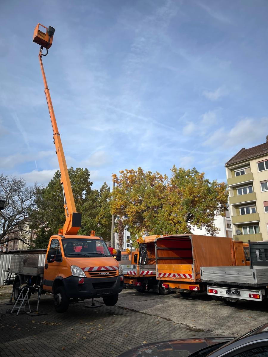 Iveco 60C18 . 20m Arbeitshöhe