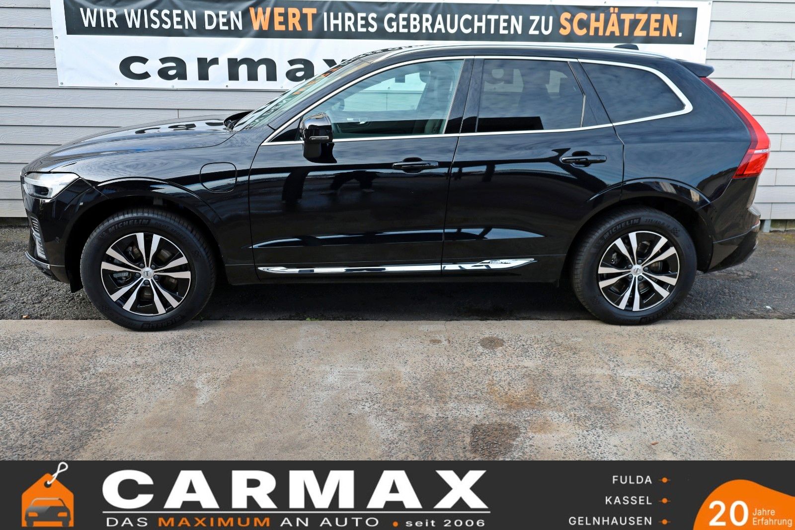 Fahrzeugabbildung Volvo XC60 T6 Recharge  AWD Leder,Navi,LED,Auto Pilot