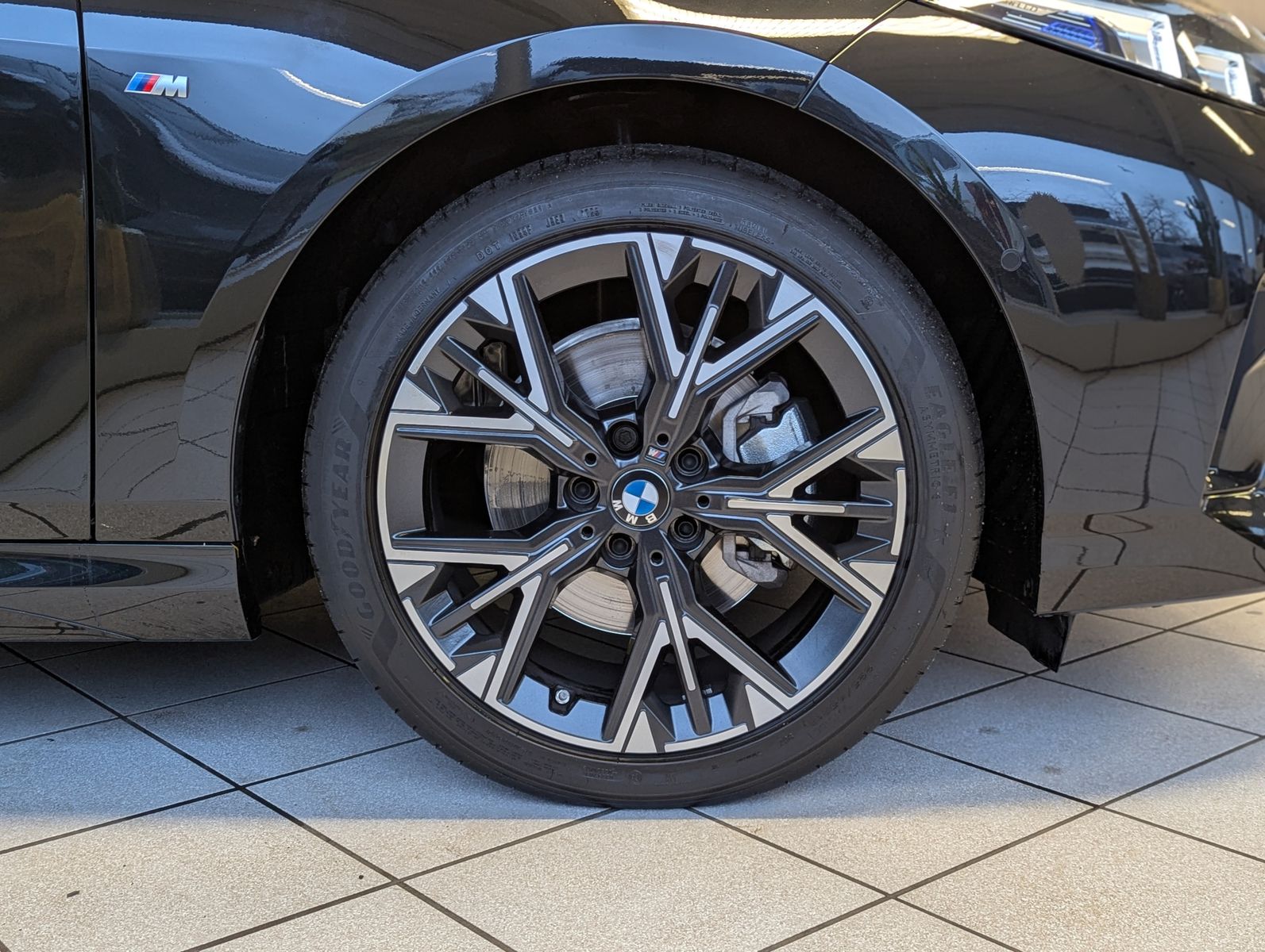 BMW 120 d M-Sport Panorama Driving Assistan-Plus AHK - Image 10