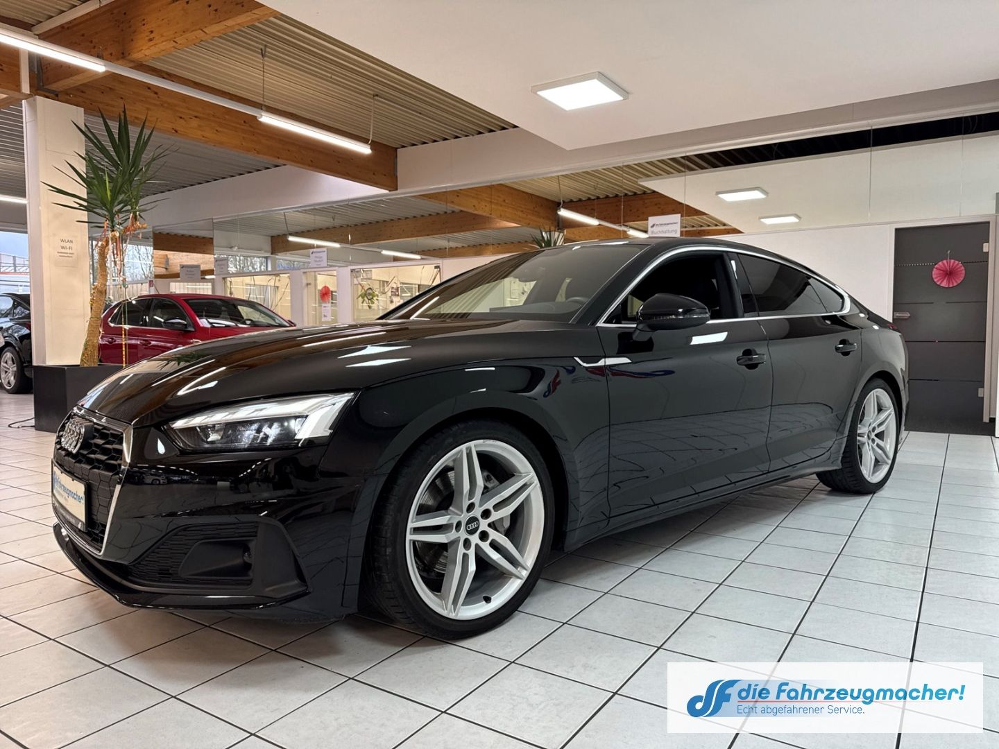 Fahrzeugabbildung Audi A5 Sportback 40 TFSI S-Line Digitales Cockpit So