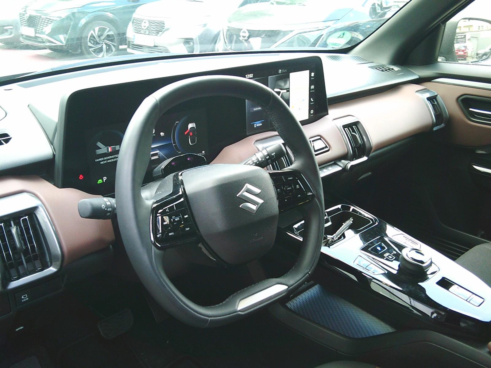 Suzuki e Vitara 128 kW eAxle Comfort+
