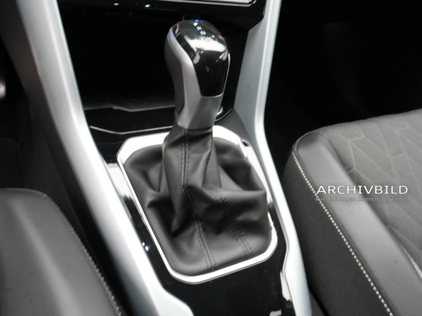 Volkswagen T-Roc - Bild 15
