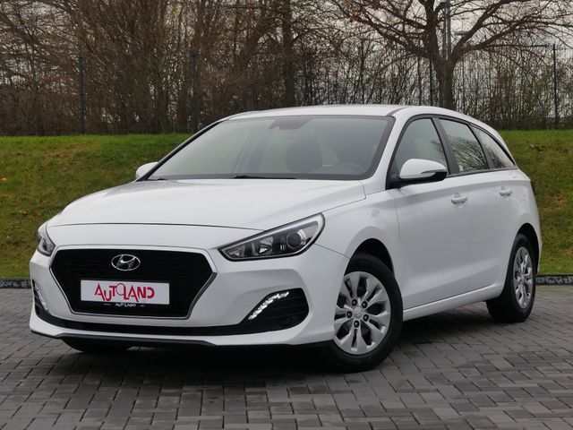 Hyundai i30 cw 1.0 T-GDI Kamera Navi Sitzheizung Spurhal