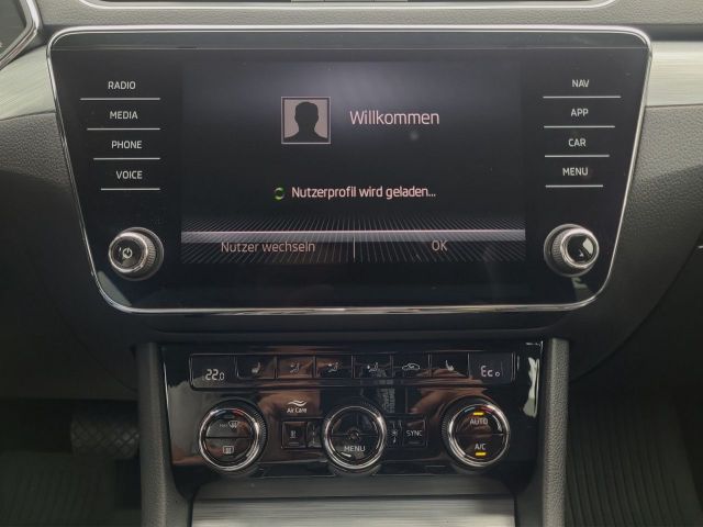 Superb Combi 1.4 TSI Ambition iV Kamera AHK