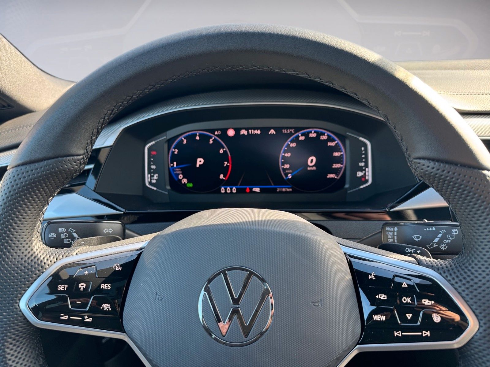 Fahrzeugabbildung Volkswagen Arteon Shooting Brake R-Line 2.0 TSI