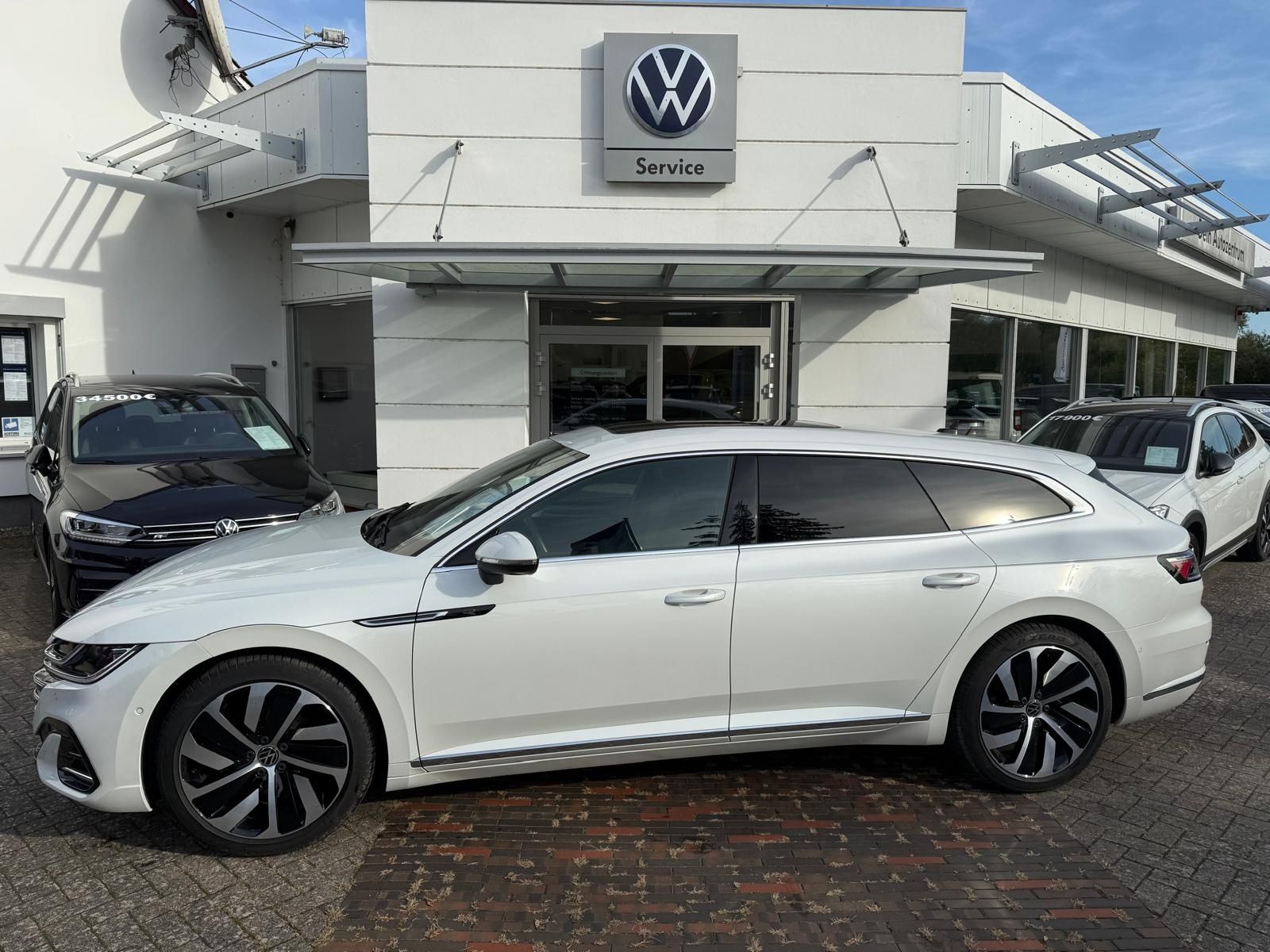 Volkswagen Arteon Shooting Brake 2.0 TSI DSG R-Line foto 2