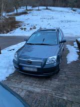 Toyota Verkaufe Auto - Toyota Avensis aus 2006: Kombi