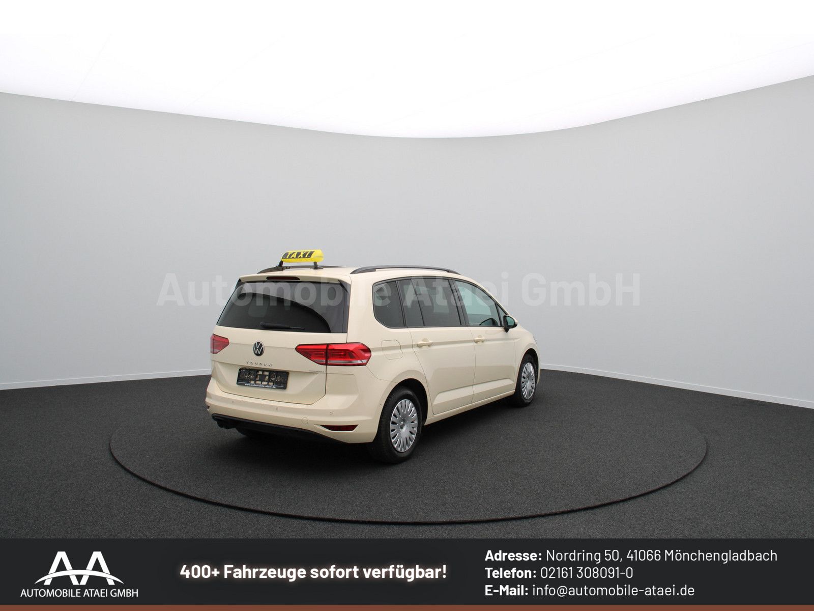 Fahrzeugabbildung Volkswagen Touran DSG *Taxi* 7-SITZE+NAVI+LEDER (9277)