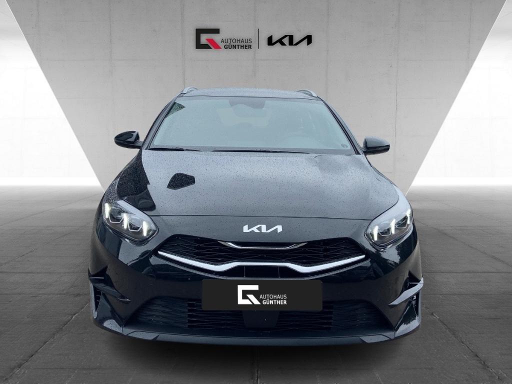 Kia Ceed_sw Sportswagon 1.5 T-GDI 140PS Automatik/LE