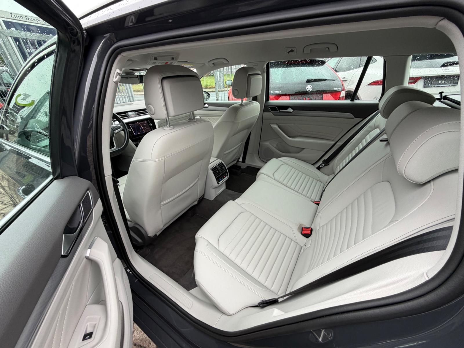 Volkswagen Passat Business LEDER KLIMA LES ALU ́S, миниатюра 12
