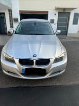 BMW 318i - BMW 318i - 3er BMW - 2.0 - E90 - Automati - BMW aus 2009: 3er