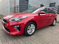 Kia CEED SPORTWAGON 1.4 T-GDI AUT/NAVI/ACC/SHA/26450