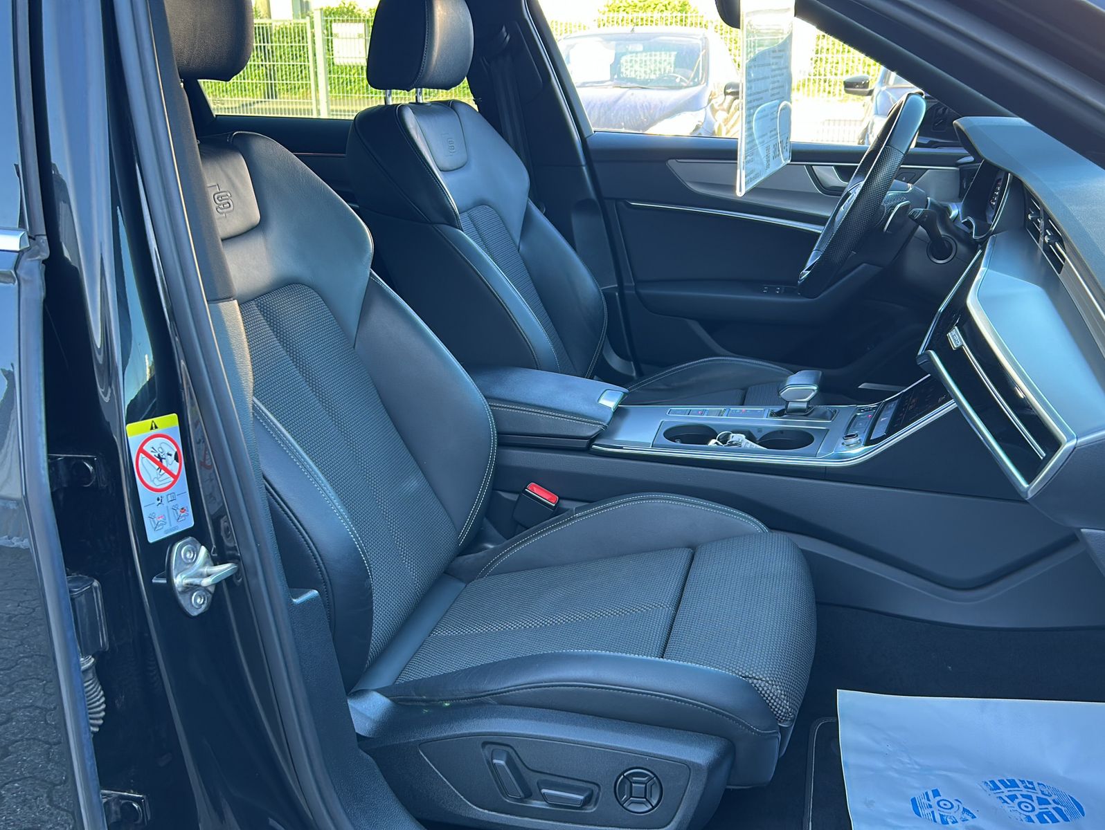 Fahrzeugabbildung Audi A6 Avant 50 TDI quattro S-Line Sport