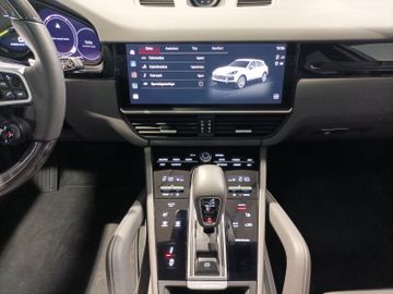 Porsche Cayenne - 12