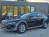 Audi A4 Allroad quattro 2.0 TDI *1.Hd*Scheckheft*AHK* - gebrauchte Audi A4 Allroad aus dem Jahr 2011