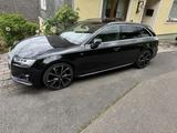 Audi A4 2.0 TDI 140kW S tr. quattro sport Avant sport