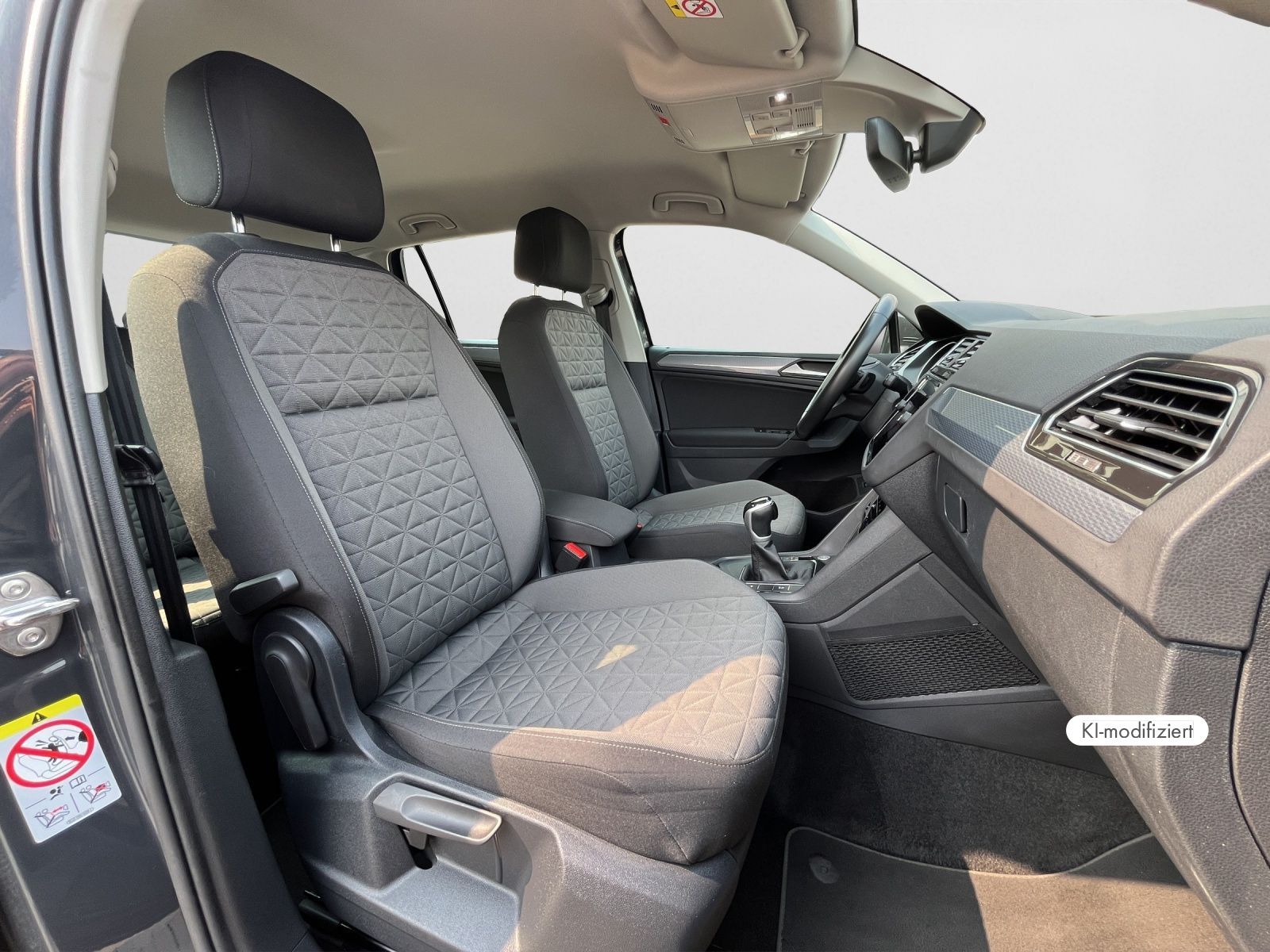 Volkswagen Tiguan 1.5 TSI DSG NAVI AHK KAMERA EASYOPEN&CLOS foto 5