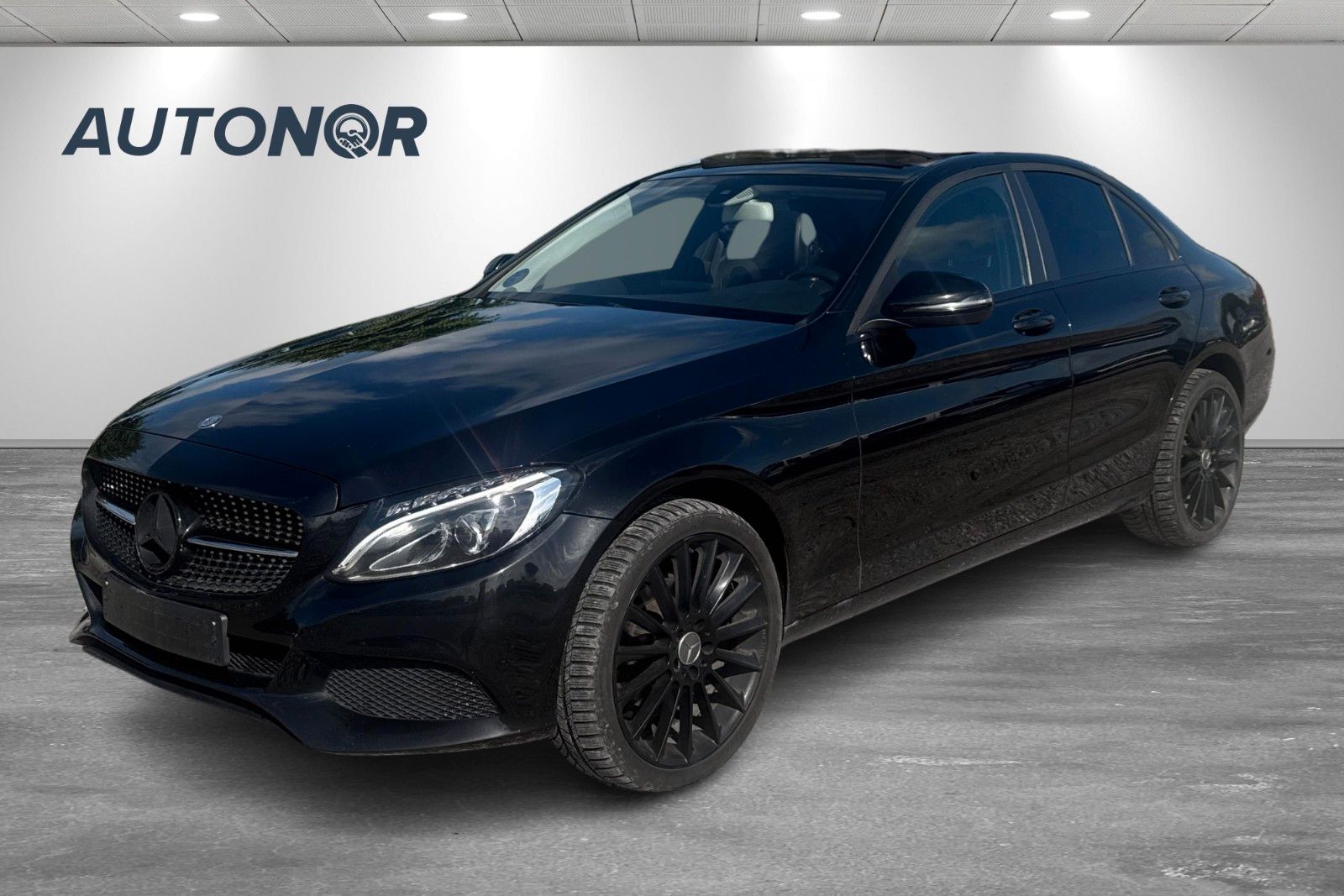 MERCEDES-BENZ C220 Lim. 2.2 170PS Aut. 4Matic *PANORAMA*
