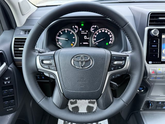 Toyota Land Cruiser Executive Bear-Lock