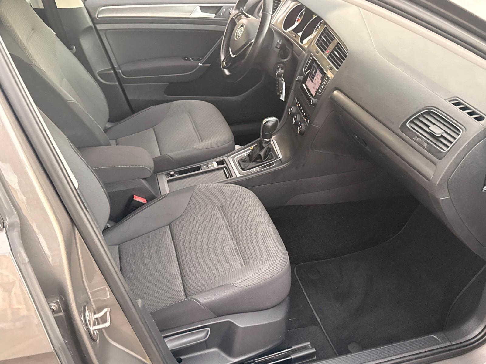 Volkswagen Golf 2013 — photo 12