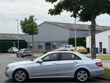 Mercedes-Benz E 350 E Limousine CDI BlueEfficiency 4Matic - Mercedes-Benz mit Diesel-Antrieb: Luftfederung, Limousine
