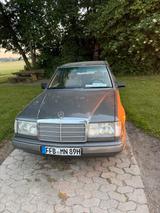 Mercedes-Benz 300D W124 Oldtimer H-Kennzeichen Klima - Mercedes-Benz 300 aus 1987: 300d