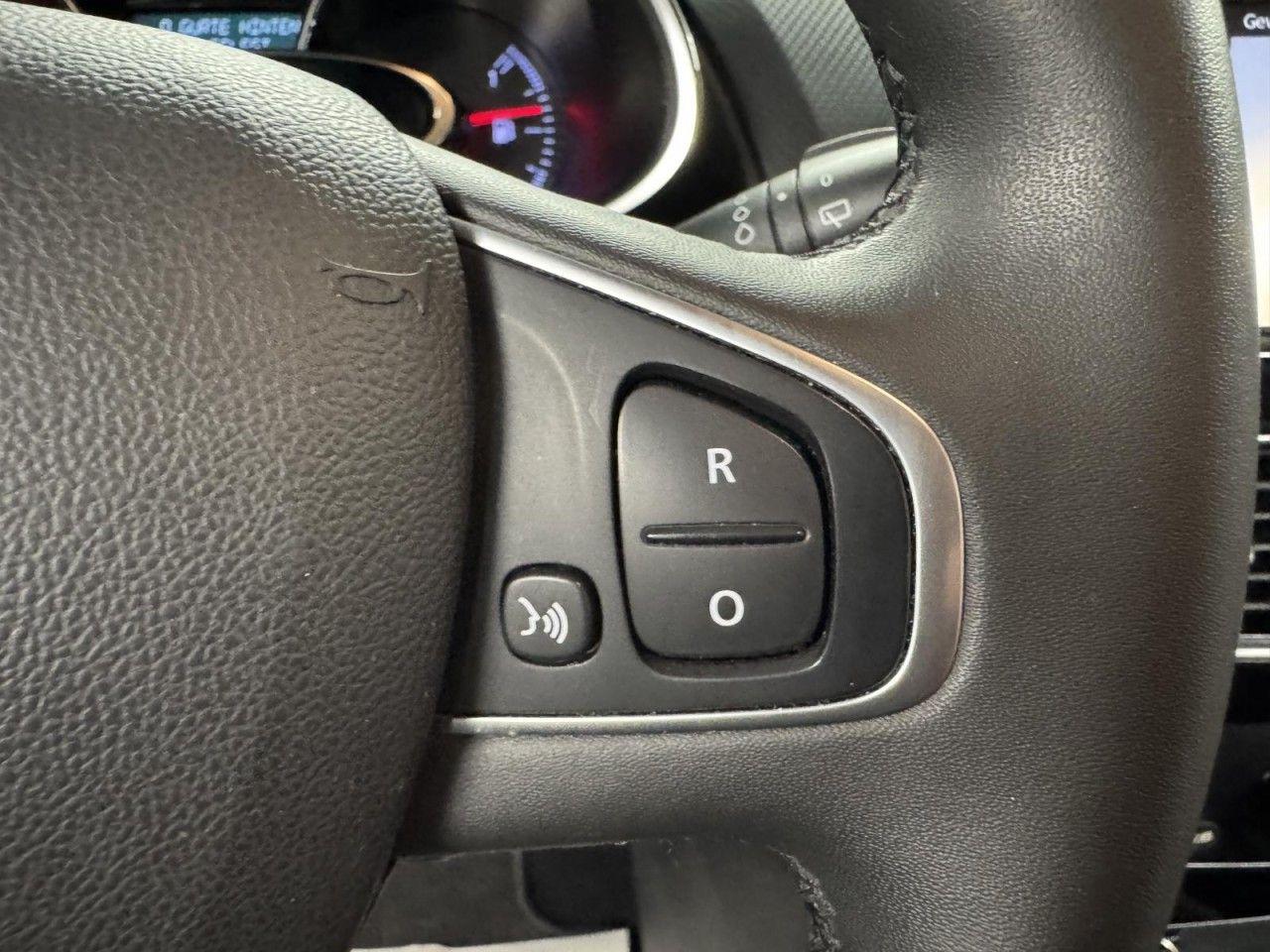Renault Clio IV 1.2 Limited Navi*Tempo*PDC*Klima*Isofix