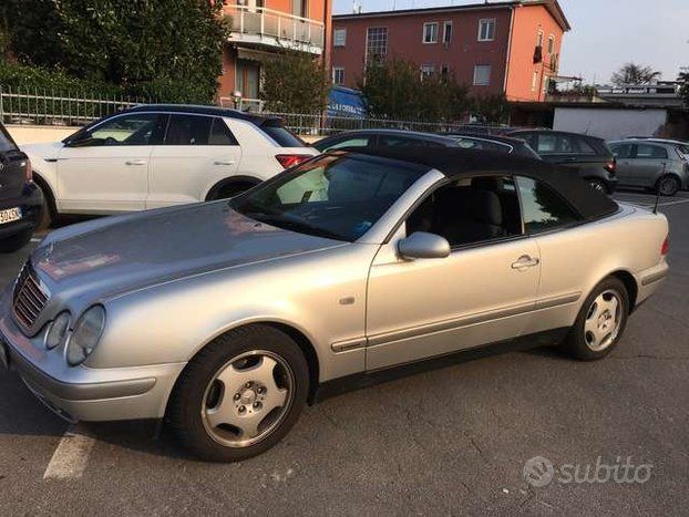 Mercedes-Benz CLK 200 Mercedes-Benz clk200 . 192