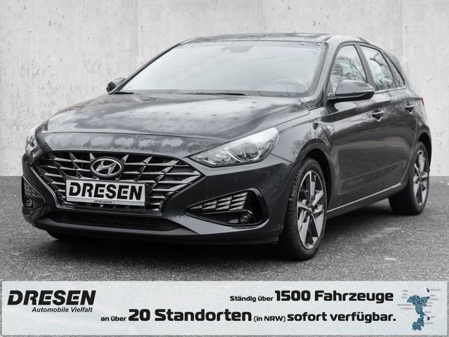 Hyundai i30 Mild-Hybrid Trend PDCv+h Navi Sitzheizung Al