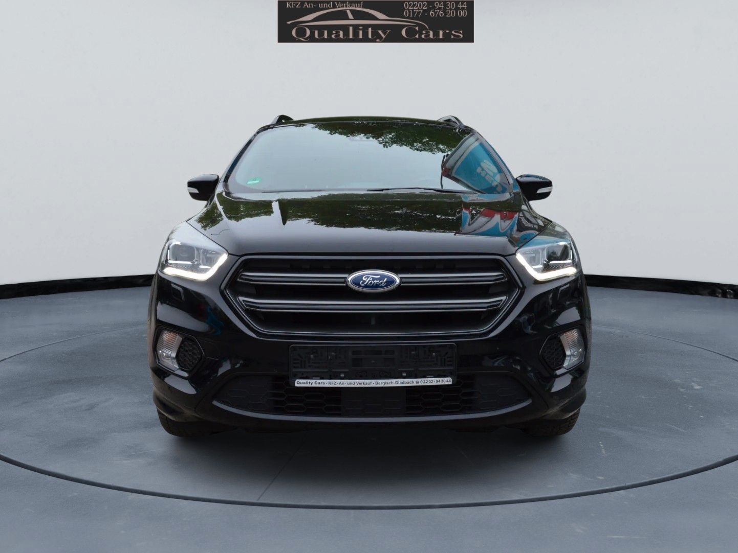 Ford Kuga ST-Line 2.0 231PS 75.000km Automatik 4WD imagem 2