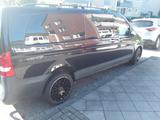 Mercedes-Benz Vito - Mercedes-Benz Vito: 7 Sitzer
