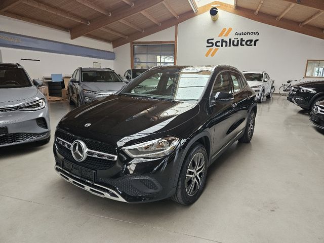 Mercedes-Benz GLA 200d Progessive Business