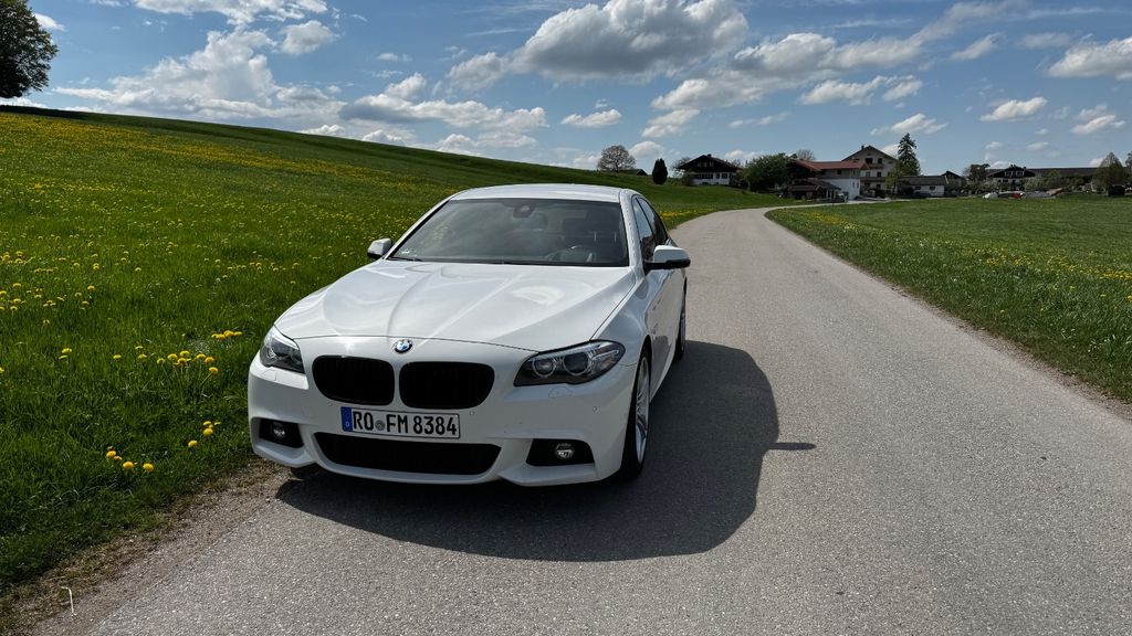 Image of BMW 528