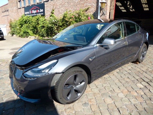 Tesla Model 3 Long-Range