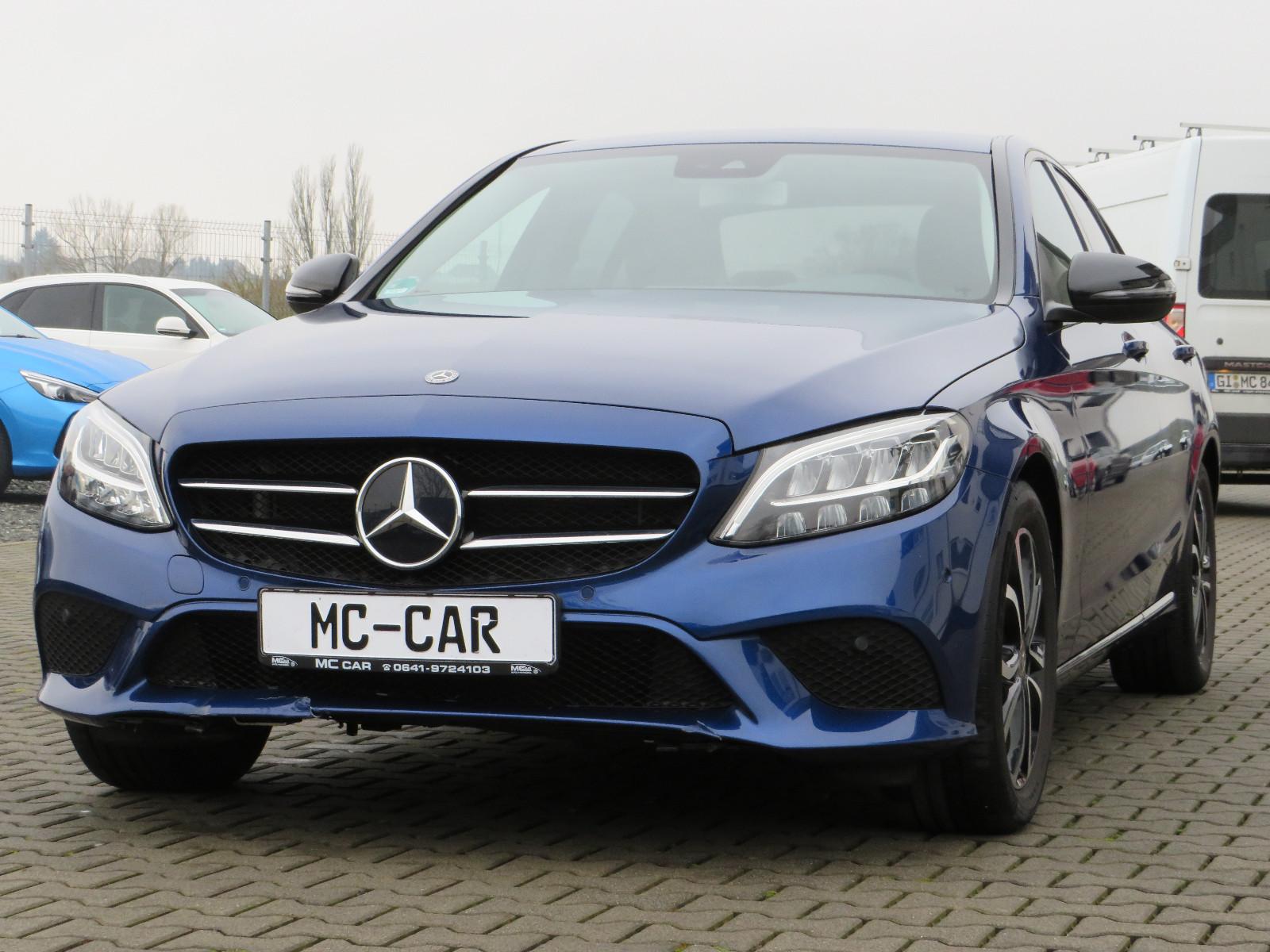 Mercedes-Benz C 300 Limousine