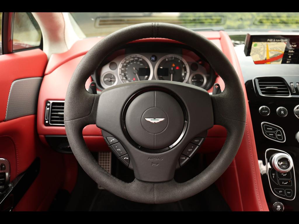 Aston Martin V8 Vantage