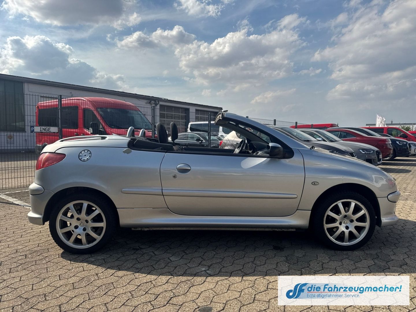 Fahrzeugabbildung Peugeot 206 Cabriolet CC Quiksilver El. Verdeck *EXPORT