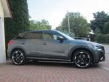 Audi SQ2 TFSI S tronic_Matrix_AHK_ACC_Rote Nähte_5J.G