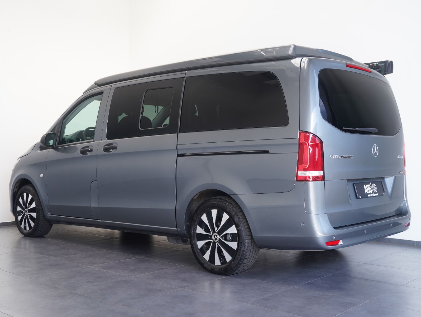 Fahrzeugabbildung Mercedes-Benz Vito Tourer 119 CDI Pro 4x4 lang PÖSSL/KÜCHE