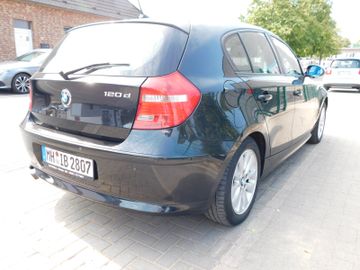 BMW 120 - 4