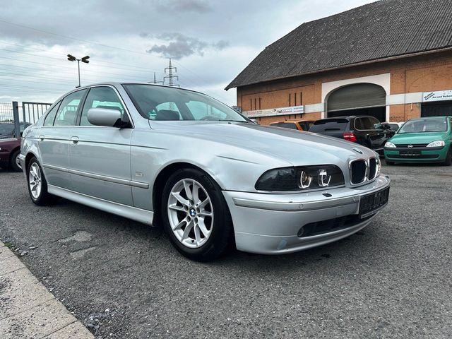 BMW 525d Highline Exclusive Automatik/Leder/Viele Ex