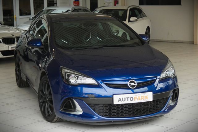 Opel Astra 2.0 GTC OPC