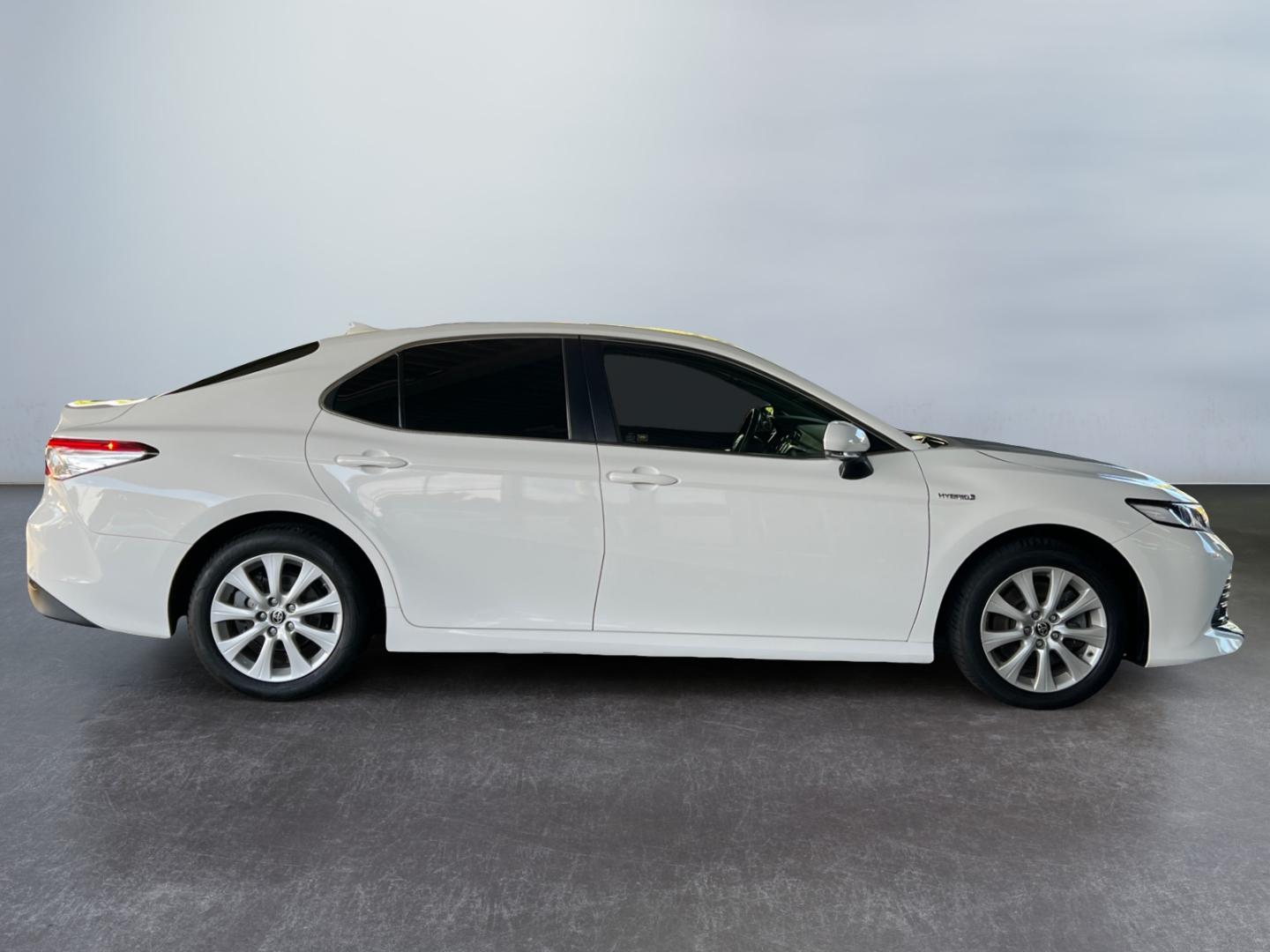 Toyota Camry Hybrid Business Edition *LED*el. Sitze*CAM