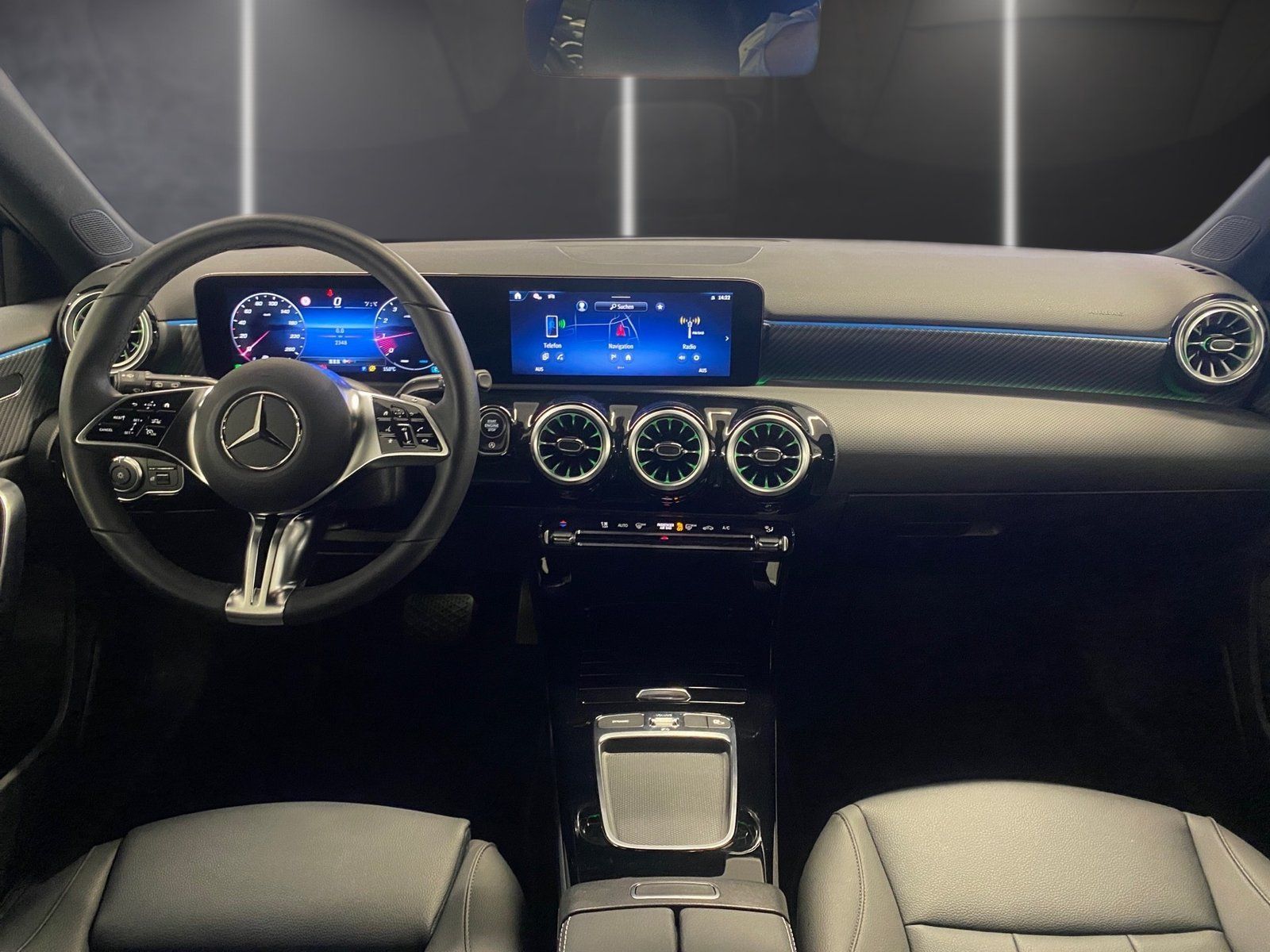 Fahrzeugabbildung Mercedes-Benz A 180 Progressive*Night*360*Totwinkel*Multibeam*